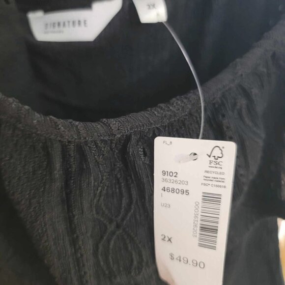 Reitmans 2X NWT Black halter top with frill around neck - Picture 2 of 6